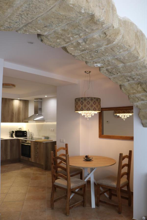 Apartamento Rosellas, Cerca De Alquezar, En Sierra De Guara Adahuesca Dış mekan fotoğraf